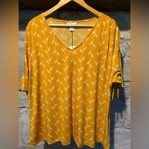 Liz Claiborne tie sleeve blouse, NWT